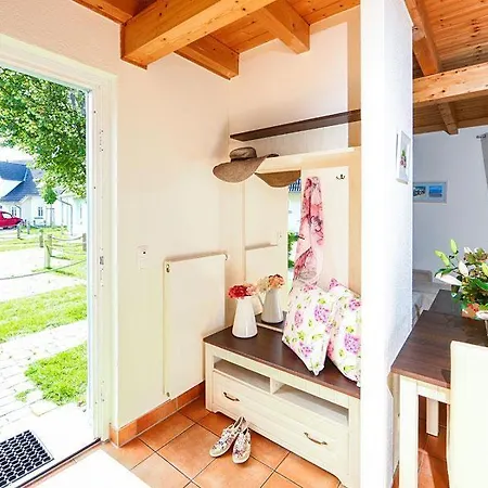 Ferienhaus Seepferdchen, 03a, Haus Zingst 3a Nienhagen